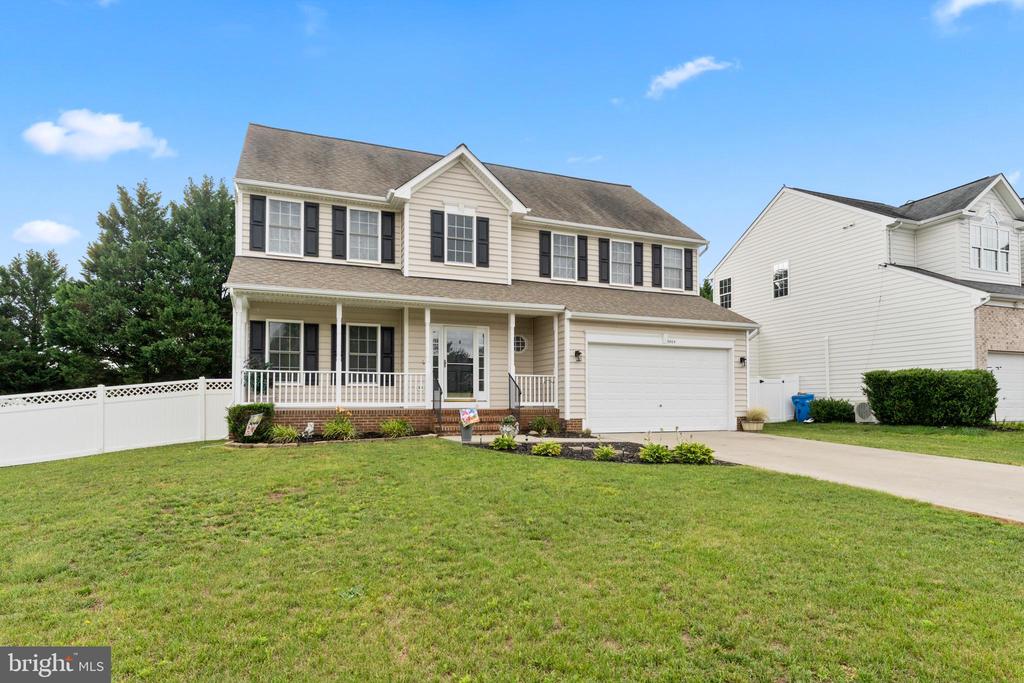 5804 TELLURIDE LN, SPOTSYLVANIA, Virginia 22553, 5 Bedrooms Bedrooms, ,3 BathroomsBathrooms,Residential,5804 TELLURIDE LN,VASP2042982 MLS # VASP2042982