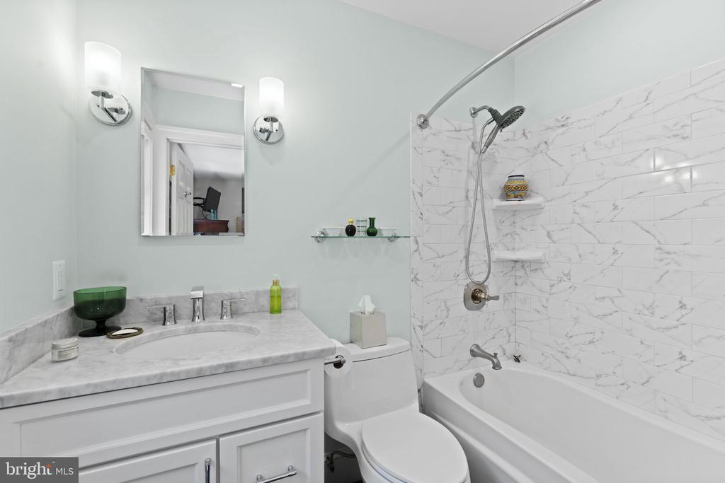 4639 HOPEWELL RD, THE PLAINS, Virginia 20198, 1 Bedroom Bedrooms, ,2 BathroomsBathrooms,Residential,4639 HOPEWELL RD,VAFQ2022792 MLS # VAFQ2022792