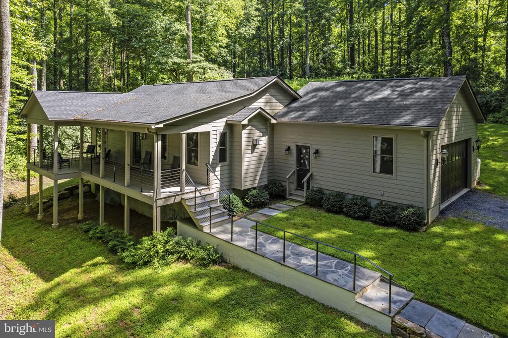 4639 HOPEWELL RD, THE PLAINS, Virginia 20198, 1 Bedroom Bedrooms, ,2 BathroomsBathrooms,Residential,4639 HOPEWELL RD,VAFQ2022792 MLS # VAFQ2022792