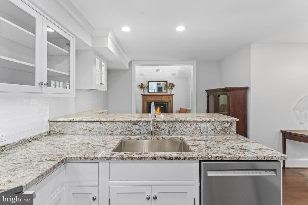 4639 HOPEWELL RD, THE PLAINS, Virginia 20198, 1 Bedroom Bedrooms, ,2 BathroomsBathrooms,Residential,4639 HOPEWELL RD,VAFQ2022792 MLS # VAFQ2022792