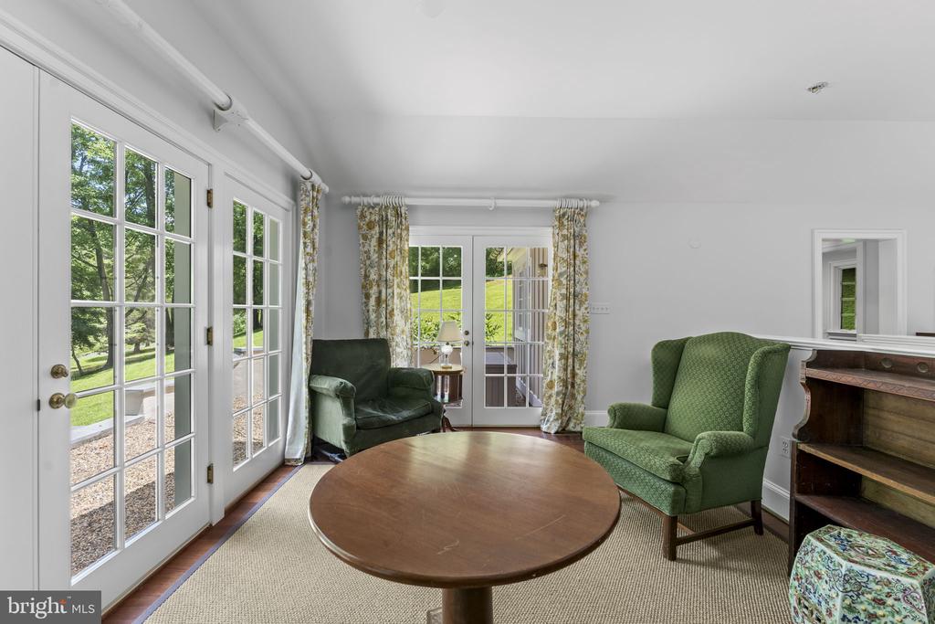 4639 HOPEWELL RD, THE PLAINS, Virginia 20198, 1 Bedroom Bedrooms, ,2 BathroomsBathrooms,Residential,4639 HOPEWELL RD,VAFQ2022792 MLS # VAFQ2022792
