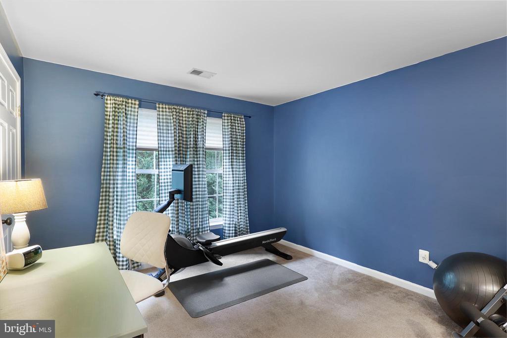 2060 GOLF DR, CULPEPER, Virginia 22701, 4 Bedrooms Bedrooms, ,2 BathroomsBathrooms,Residential,2060 GOLF DR,VACU2014222 MLS # VACU2014222