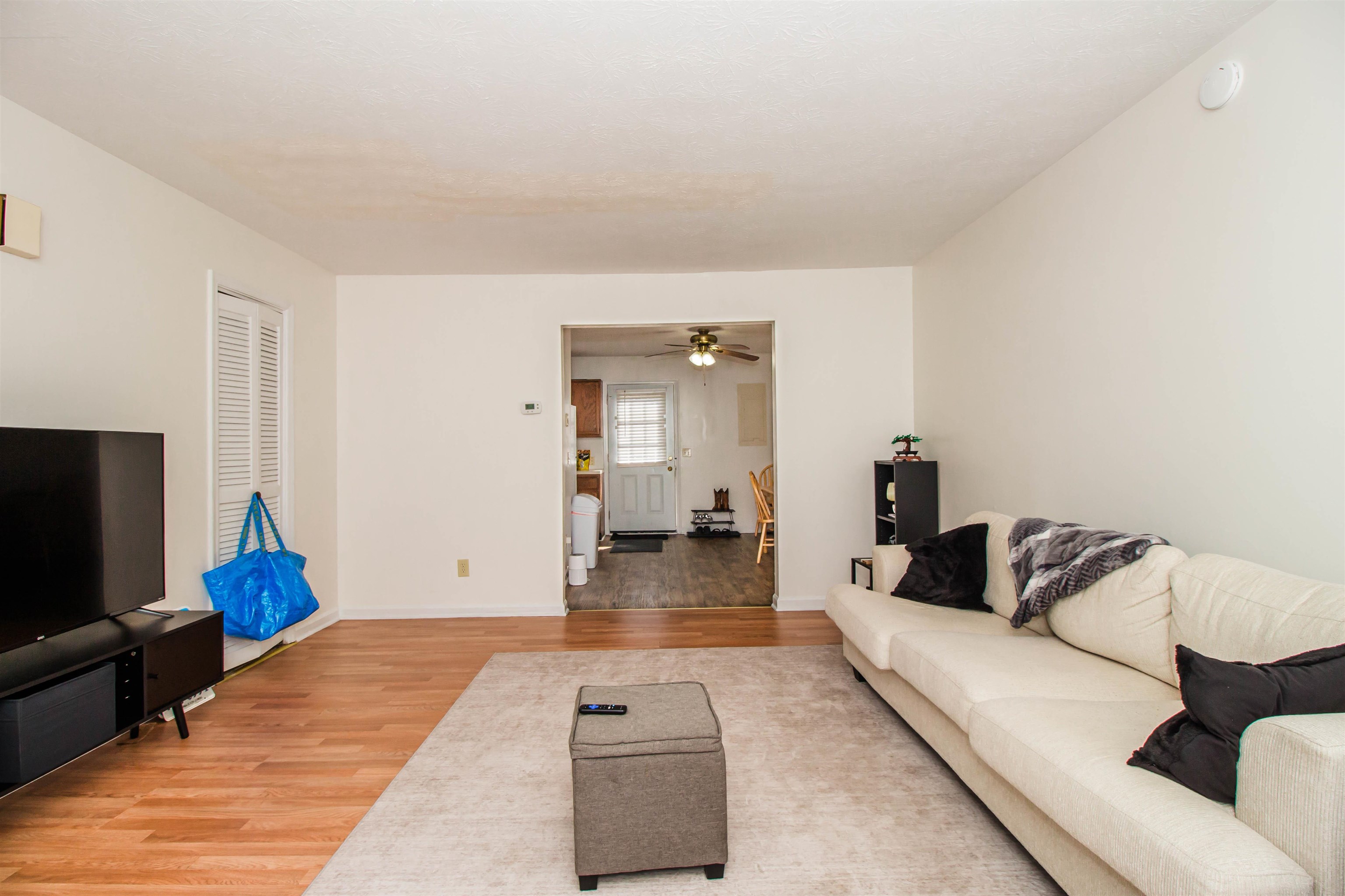 839 VINE ST, HARRISONBURG, Virginia 22802, 2 Bedrooms Bedrooms, ,1 BathroomBathrooms,Residential,839 VINE ST,678533 MLS # 678533