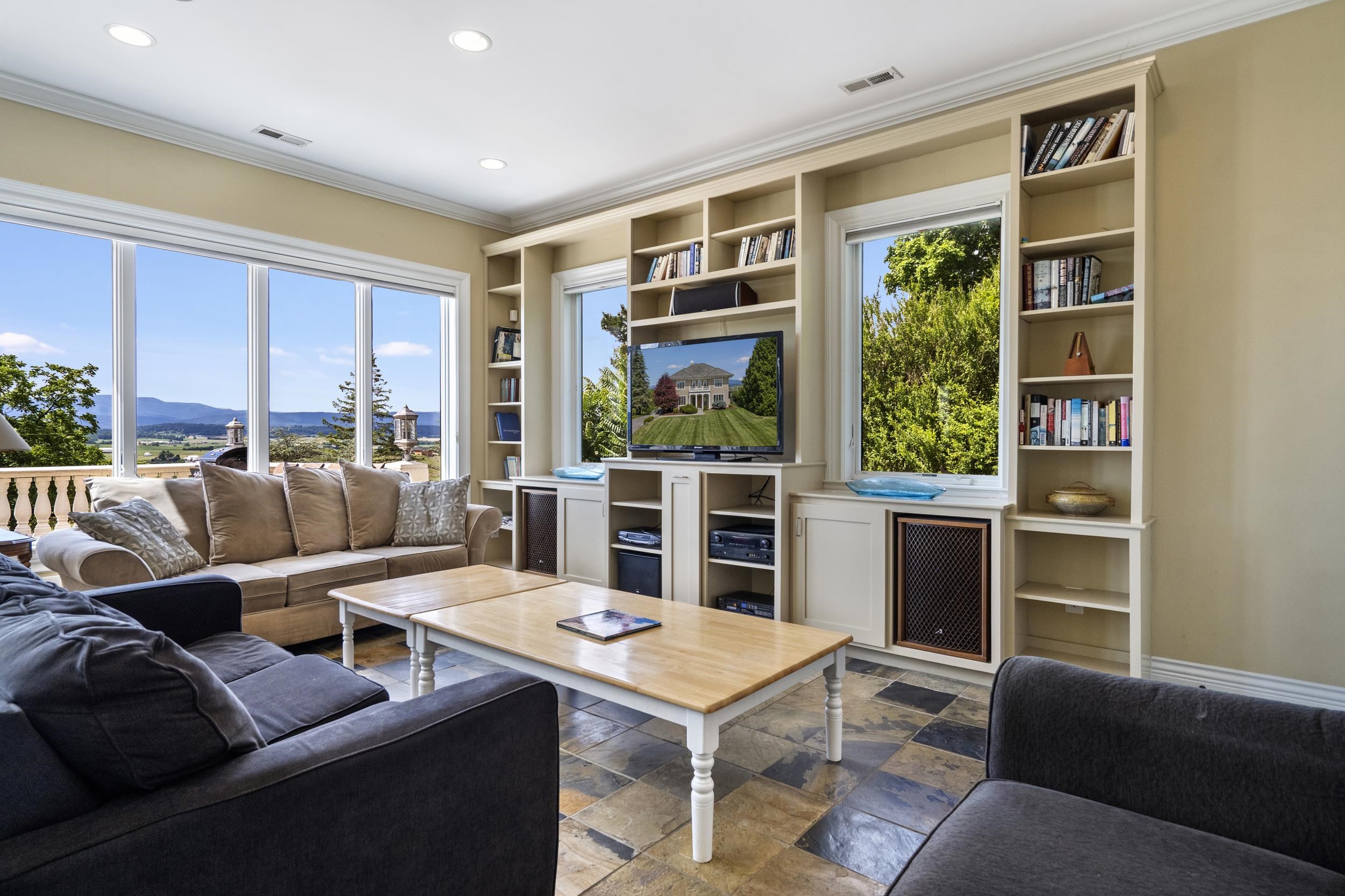 What a great space to watch movies, read, play games, etc What a great space to watch movies, read, play games, etc