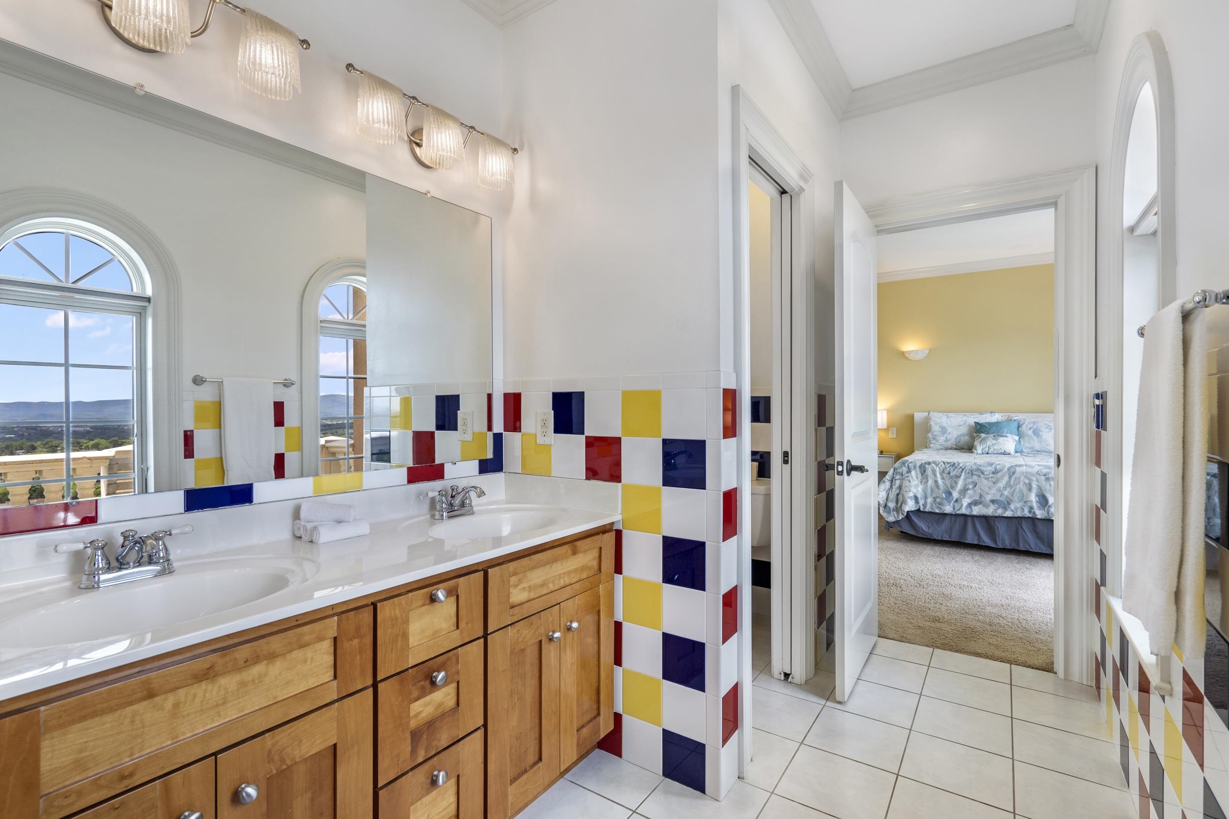 Double vanity along with nice natural light Double vanity along with nice natural light