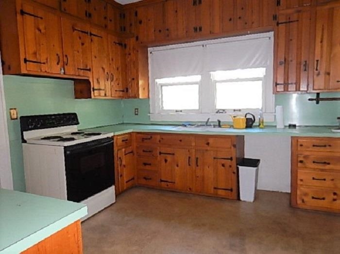 2505 N AUGUSTA ST, STAUNTON, Virginia 24401, 2 Bedrooms Bedrooms, ,1 BathroomBathrooms,Residential,2505 N AUGUSTA ST,678950 MLS # 678950