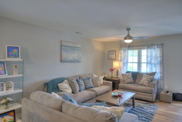 611 C ST, STAUNTON, Virginia 24401, 3 Bedrooms Bedrooms, ,2 BathroomsBathrooms,Residential,611 C ST,678953 MLS # 678953 611 C ST, STAUNTON, Virginia 24401, 3 Bedrooms Bedrooms, ,2 BathroomsBathrooms,Residential,611 C ST,678953 MLS # 678953