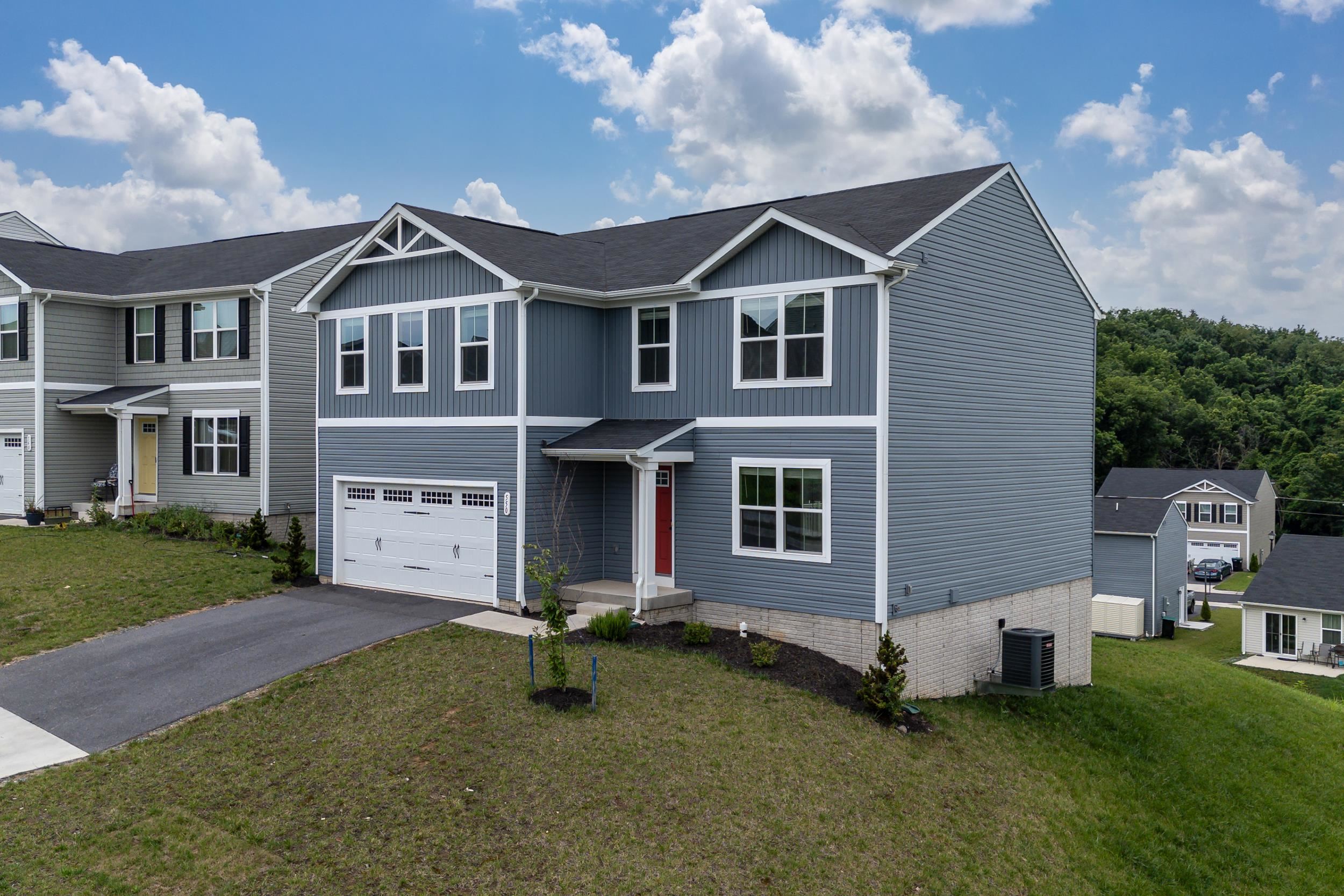 550 GROMMET DR, ROCKINGHAM, Virginia 22801, 5 Bedrooms Bedrooms, ,2 BathroomsBathrooms,Residential,550 Grommet Dr, Rockingham, VA 22801,550 GROMMET DR,678955 MLS # 678955