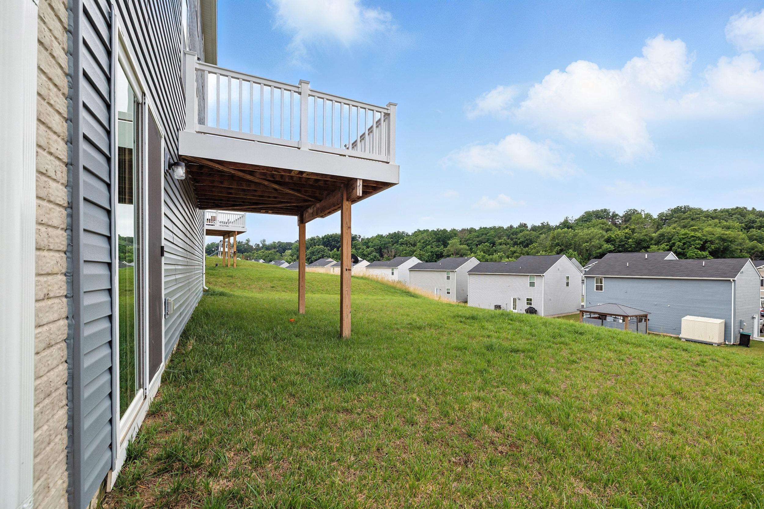 550 GROMMET DR, ROCKINGHAM, Virginia 22801, 5 Bedrooms Bedrooms, ,2 BathroomsBathrooms,Residential,550 Grommet Dr, Rockingham, VA 22801,550 GROMMET DR,678955 MLS # 678955