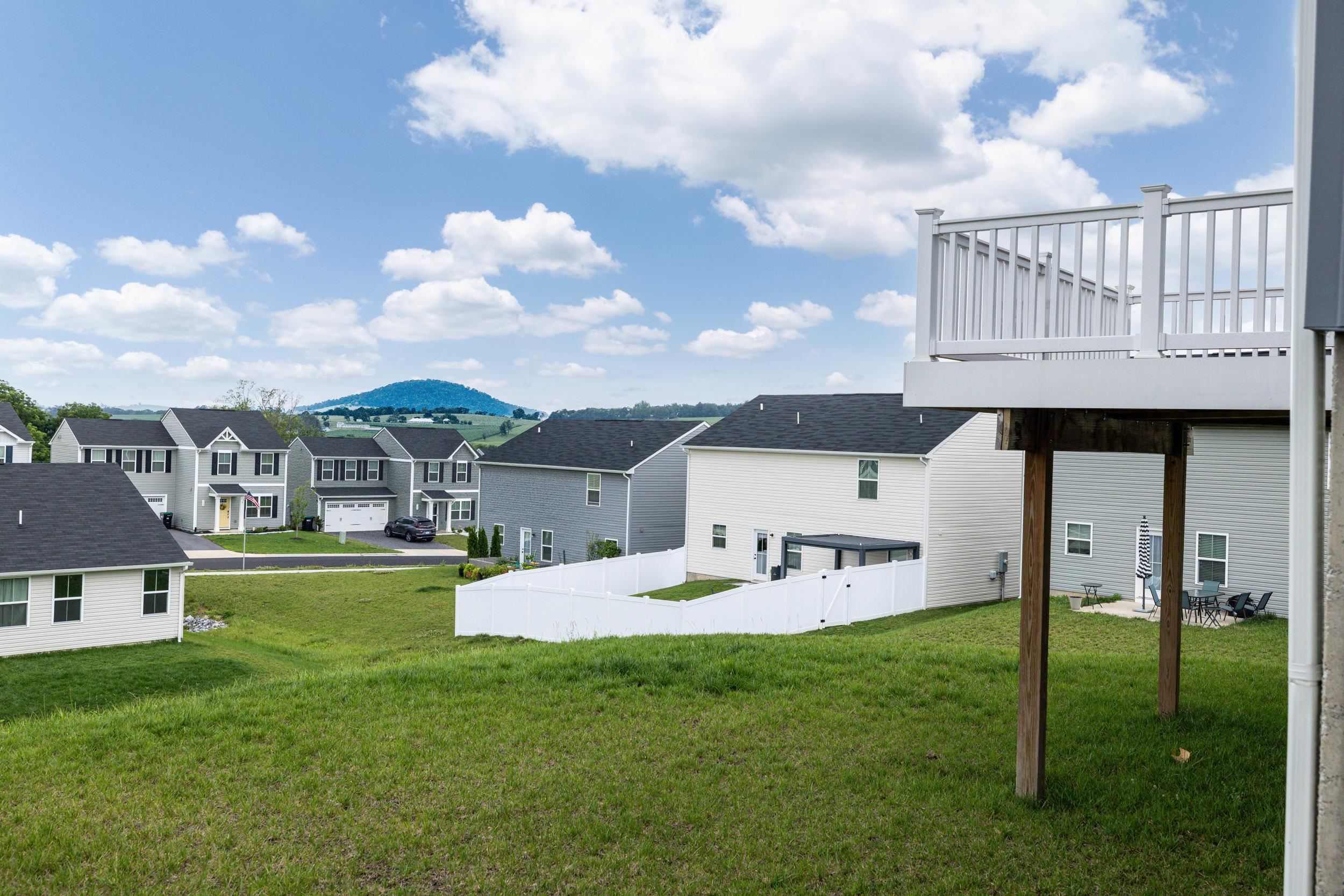 550 GROMMET DR, ROCKINGHAM, Virginia 22801, 5 Bedrooms Bedrooms, ,2 BathroomsBathrooms,Residential,550 Grommet Dr, Rockingham, VA 22801,550 GROMMET DR,678955 MLS # 678955