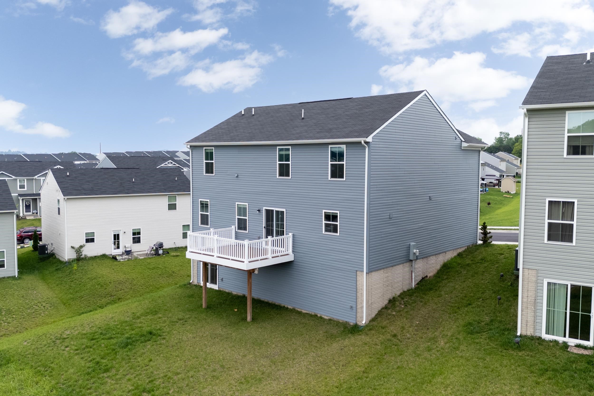 550 GROMMET DR, ROCKINGHAM, Virginia 22801, 5 Bedrooms Bedrooms, ,2 BathroomsBathrooms,Residential,550 Grommet Dr, Rockingham, VA 22801,550 GROMMET DR,678955 MLS # 678955