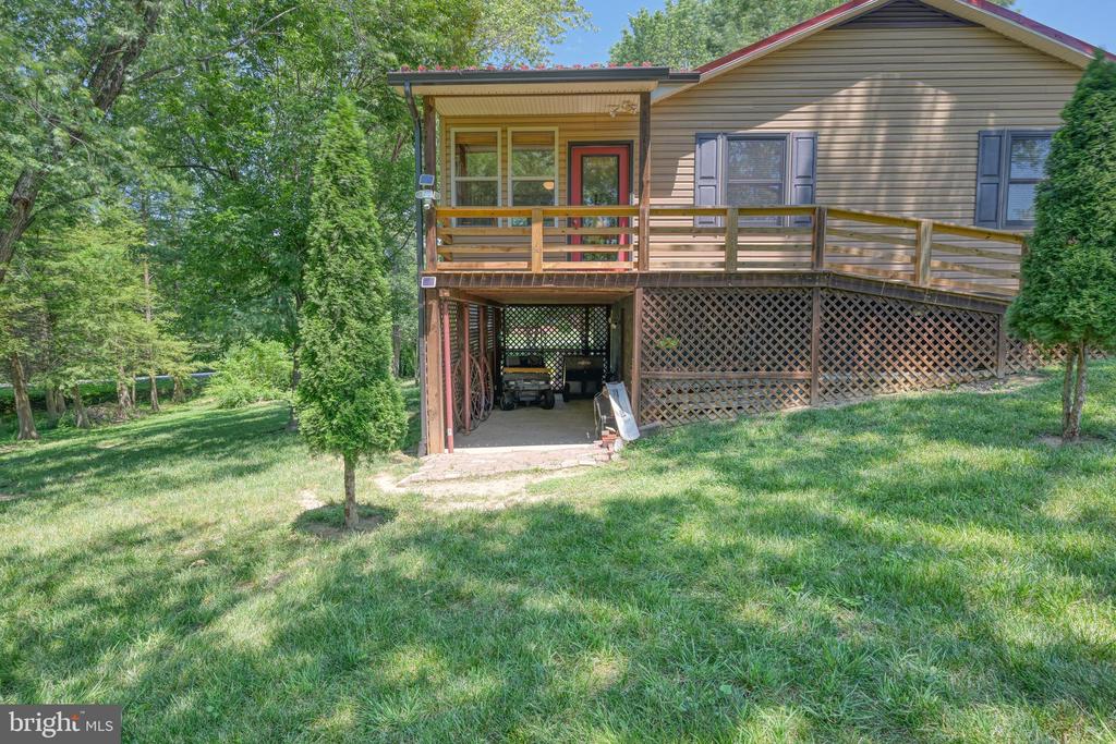 110 PATRICK HENRY DR, LOUISA, Virginia 23093, 3 Bedrooms Bedrooms, ,3 BathroomsBathrooms,Residential,110 PATRICK HENRY DR,VALA2010096 MLS # VALA2010096