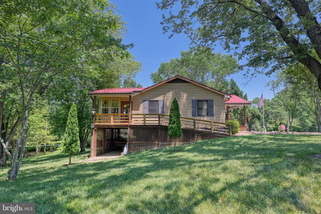 110 PATRICK HENRY DR, LOUISA, Virginia 23093, 3 Bedrooms Bedrooms, ,3 BathroomsBathrooms,Residential,110 PATRICK HENRY DR,VALA2010096 MLS # VALA2010096