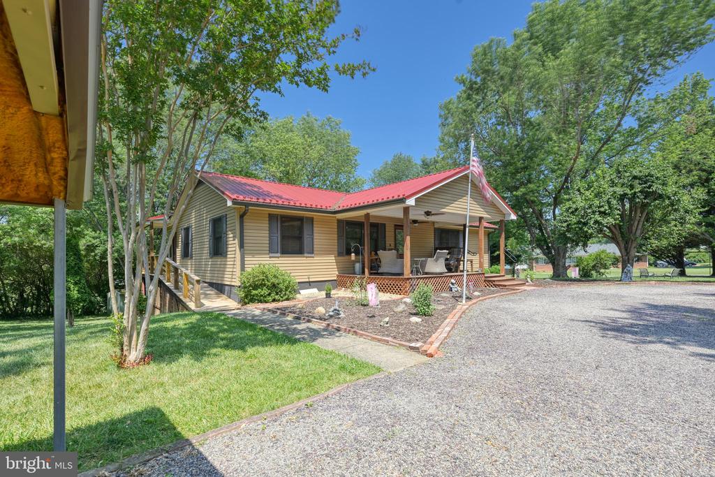 110 PATRICK HENRY DR, LOUISA, Virginia 23093, 3 Bedrooms Bedrooms, ,3 BathroomsBathrooms,Residential,110 PATRICK HENRY DR,VALA2010096 MLS # VALA2010096