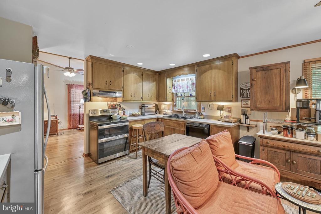 110 PATRICK HENRY DR, LOUISA, Virginia 23093, 3 Bedrooms Bedrooms, ,3 BathroomsBathrooms,Residential,110 PATRICK HENRY DR,VALA2010096 MLS # VALA2010096