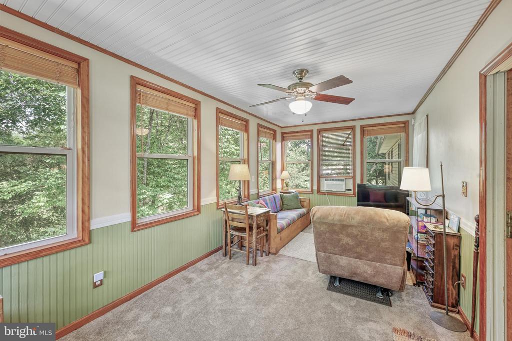 110 PATRICK HENRY DR, LOUISA, Virginia 23093, 3 Bedrooms Bedrooms, ,3 BathroomsBathrooms,Residential,110 PATRICK HENRY DR,VALA2010096 MLS # VALA2010096
