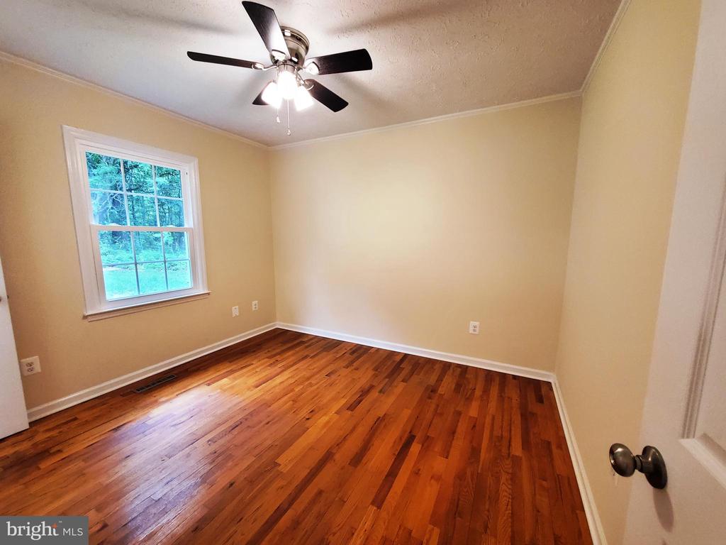 8346 WHITE SHOP RD, CULPEPER, Virginia 22701, 4 Bedrooms Bedrooms, ,3 BathroomsBathrooms,Residential,8346 WHITE SHOP RD,VACU2014100 MLS # VACU2014100