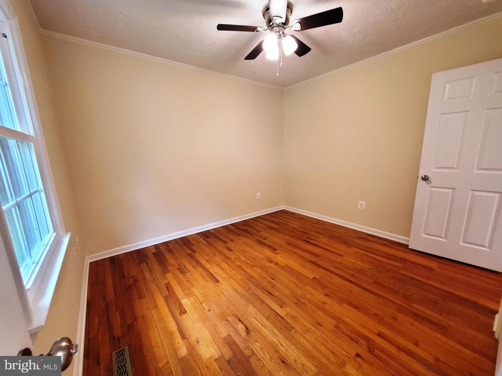 8346 WHITE SHOP RD, CULPEPER, Virginia 22701, 4 Bedrooms Bedrooms, ,3 BathroomsBathrooms,Residential,8346 WHITE SHOP RD,VACU2014100 MLS # VACU2014100