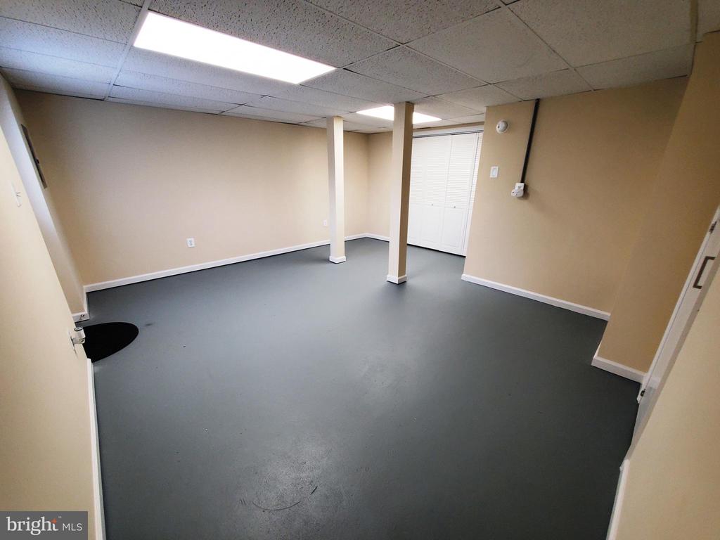 8346 WHITE SHOP RD, CULPEPER, Virginia 22701, 4 Bedrooms Bedrooms, ,3 BathroomsBathrooms,Residential,8346 WHITE SHOP RD,VACU2014100 MLS # VACU2014100