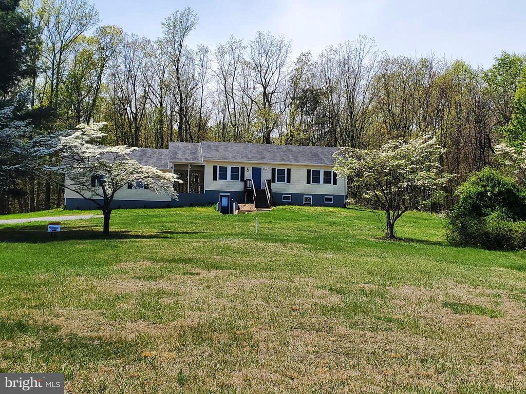 8346 WHITE SHOP RD, CULPEPER, Virginia 22701, 4 Bedrooms Bedrooms, ,3 BathroomsBathrooms,Residential,8346 WHITE SHOP RD,VACU2014100 MLS # VACU2014100