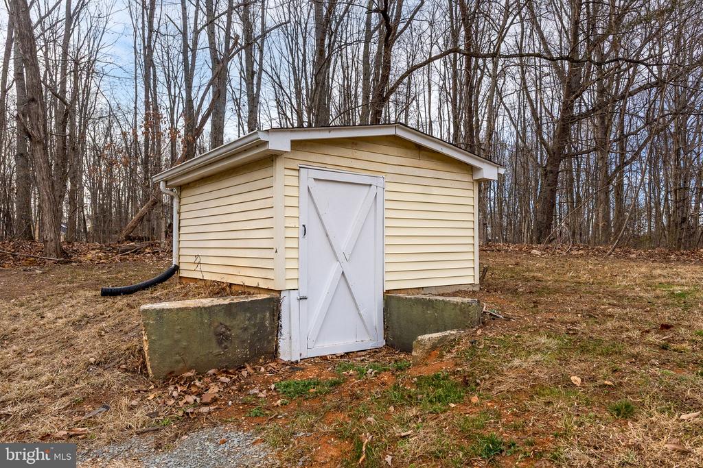 8346 WHITE SHOP RD, CULPEPER, Virginia 22701, 4 Bedrooms Bedrooms, ,3 BathroomsBathrooms,Residential,8346 WHITE SHOP RD,VACU2014100 MLS # VACU2014100