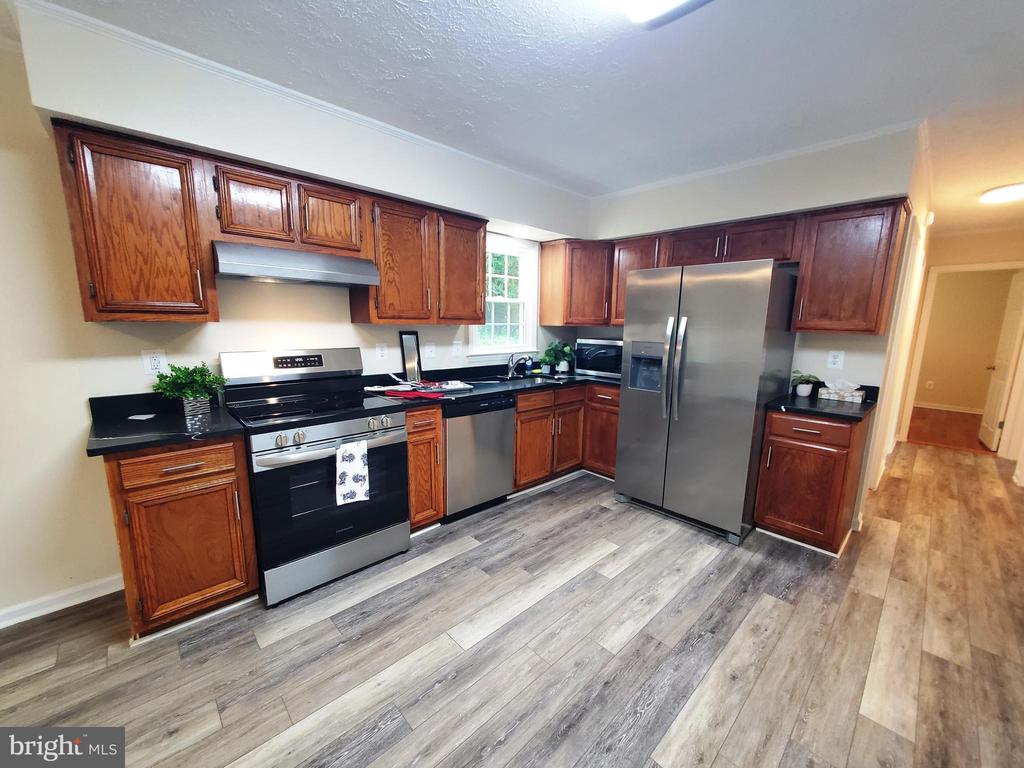 8346 WHITE SHOP RD, CULPEPER, Virginia 22701, 4 Bedrooms Bedrooms, ,3 BathroomsBathrooms,Residential,8346 WHITE SHOP RD,VACU2014100 MLS # VACU2014100