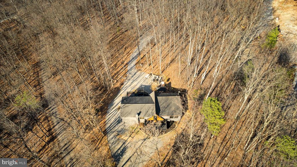 140 WILDWOOD LN, SHENANDOAH, Virginia 22849, 3 Bedrooms Bedrooms, ,2 BathroomsBathrooms,Residential,140 WILDWOOD LN,VAPA2006600 MLS # VAPA2006600