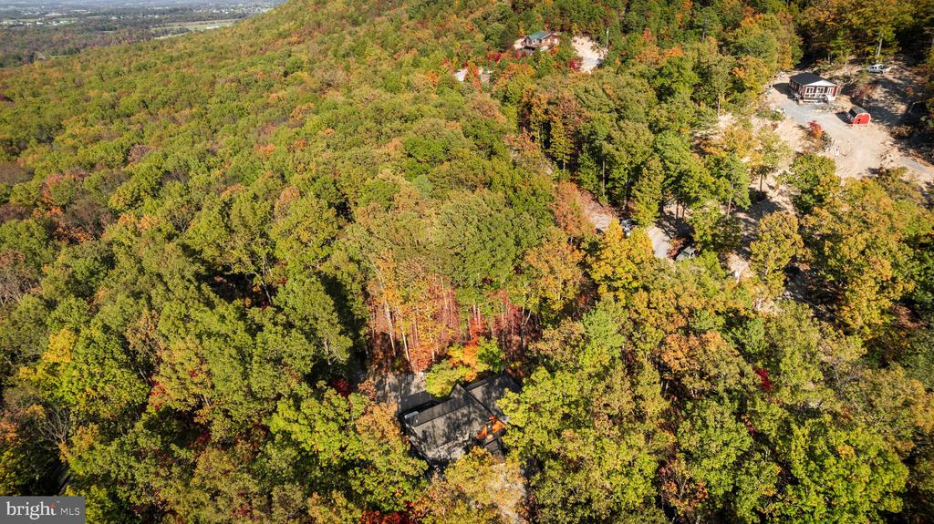 140 WILDWOOD LN, SHENANDOAH, Virginia 22849, 3 Bedrooms Bedrooms, ,2 BathroomsBathrooms,Residential,140 WILDWOOD LN,VAPA2006600 MLS # VAPA2006600