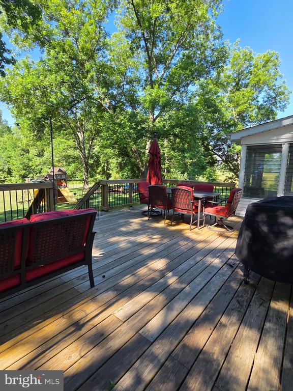 11506 POST OAK RD, SPOTSYLVANIA, Virginia 22551, 3 Bedrooms Bedrooms, ,2 BathroomsBathrooms,Residential,11506 POST OAK RD,VASP2043328 MLS # VASP2043328