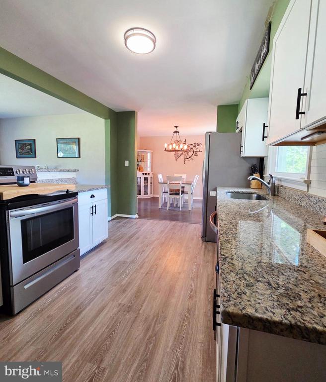 11506 POST OAK RD, SPOTSYLVANIA, Virginia 22551, 3 Bedrooms Bedrooms, ,2 BathroomsBathrooms,Residential,11506 POST OAK RD,VASP2043328 MLS # VASP2043328