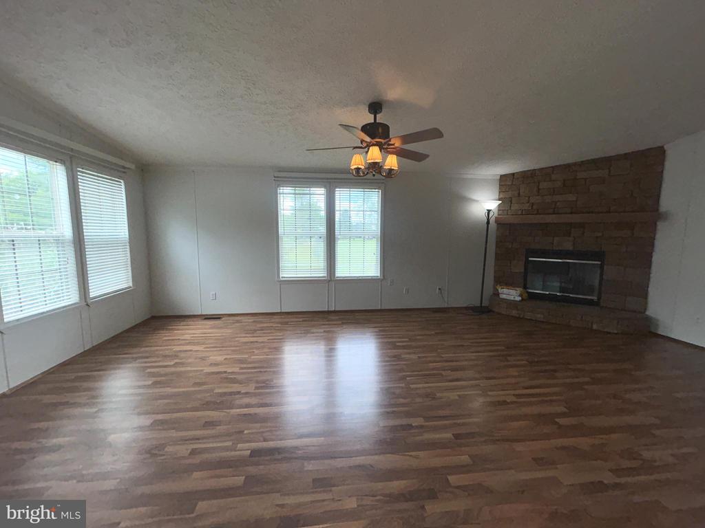 23221 INDEPENDENCE RD, UNIONVILLE, Virginia 22567, 2 Bedrooms Bedrooms, ,2 BathroomsBathrooms,Residential,23221 INDEPENDENCE RD,VAOR2014612 MLS # VAOR2014612