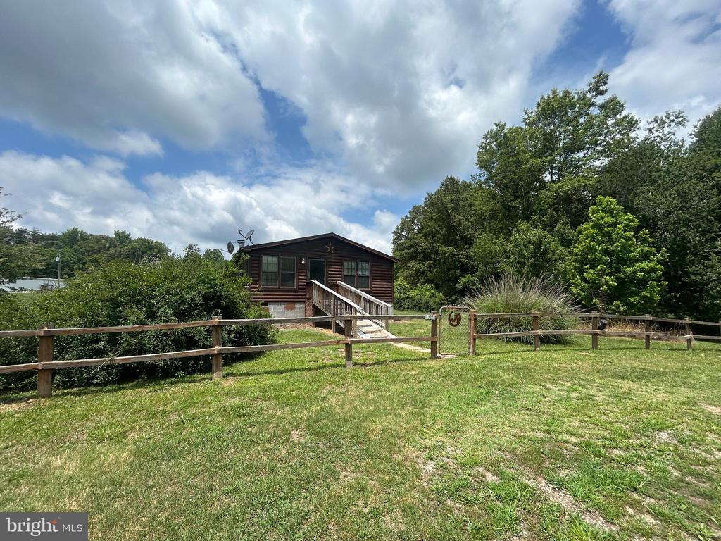 23221 INDEPENDENCE RD, UNIONVILLE, Virginia 22567, 2 Bedrooms Bedrooms, ,2 BathroomsBathrooms,Residential,23221 INDEPENDENCE RD,VAOR2014612 MLS # VAOR2014612