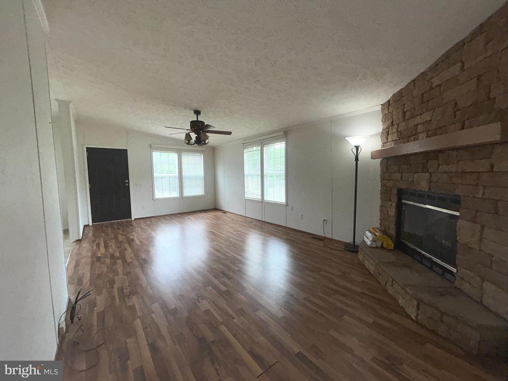 23221 INDEPENDENCE RD, UNIONVILLE, Virginia 22567, 2 Bedrooms Bedrooms, ,2 BathroomsBathrooms,Residential,23221 INDEPENDENCE RD,VAOR2014612 MLS # VAOR2014612