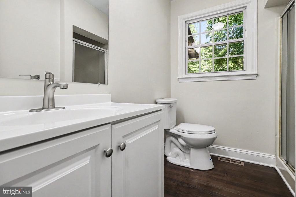9825 VALLEY PO RD, SPOTSYLVANIA, Virginia 22551, 5 Bedrooms Bedrooms, ,3 BathroomsBathrooms,Residential,9825 VALLEY PO RD,VASP2043340 MLS # VASP2043340