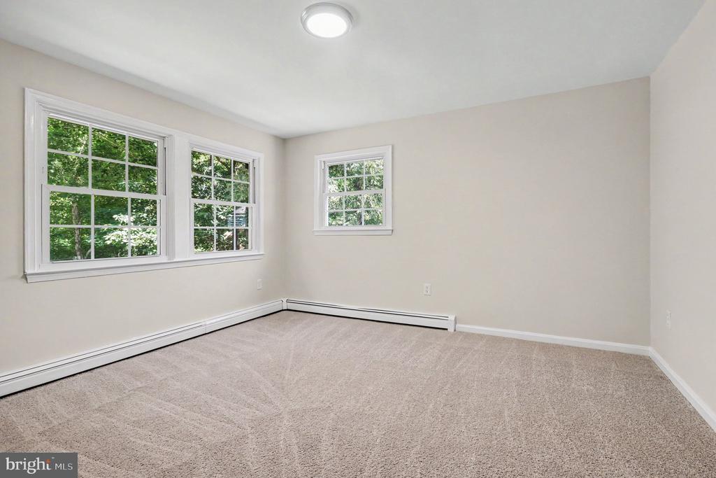 9825 VALLEY PO RD, SPOTSYLVANIA, Virginia 22551, 5 Bedrooms Bedrooms, ,3 BathroomsBathrooms,Residential,9825 VALLEY PO RD,VASP2043340 MLS # VASP2043340