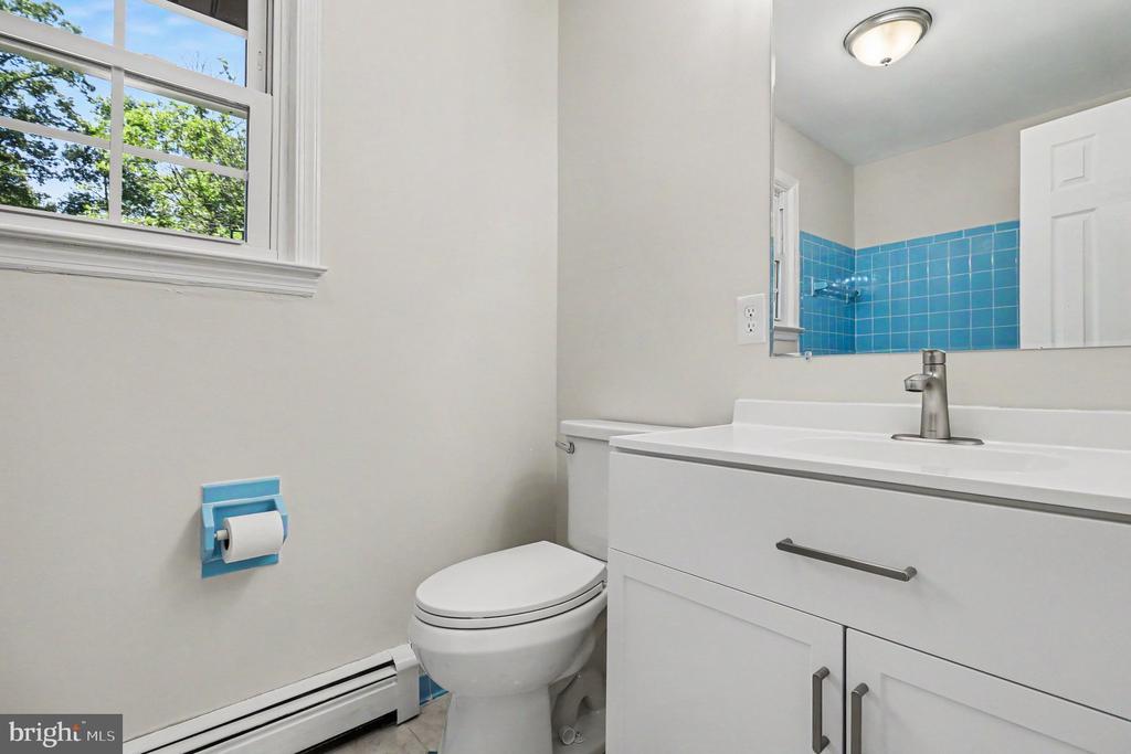 9825 VALLEY PO RD, SPOTSYLVANIA, Virginia 22551, 5 Bedrooms Bedrooms, ,3 BathroomsBathrooms,Residential,9825 VALLEY PO RD,VASP2043340 MLS # VASP2043340