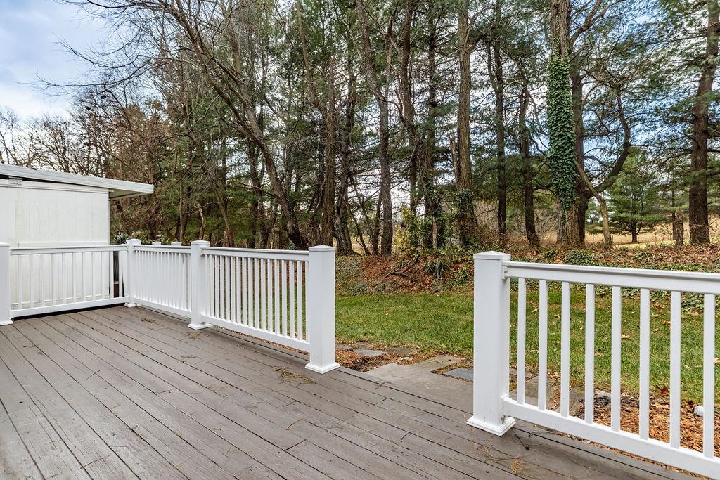 47 VILLA VIEW DR, STAUNTON, Virginia 24401, 3 Bedrooms Bedrooms, ,2 BathroomsBathrooms,Residential,47 VILLA VIEW DR,672051 MLS # 672051