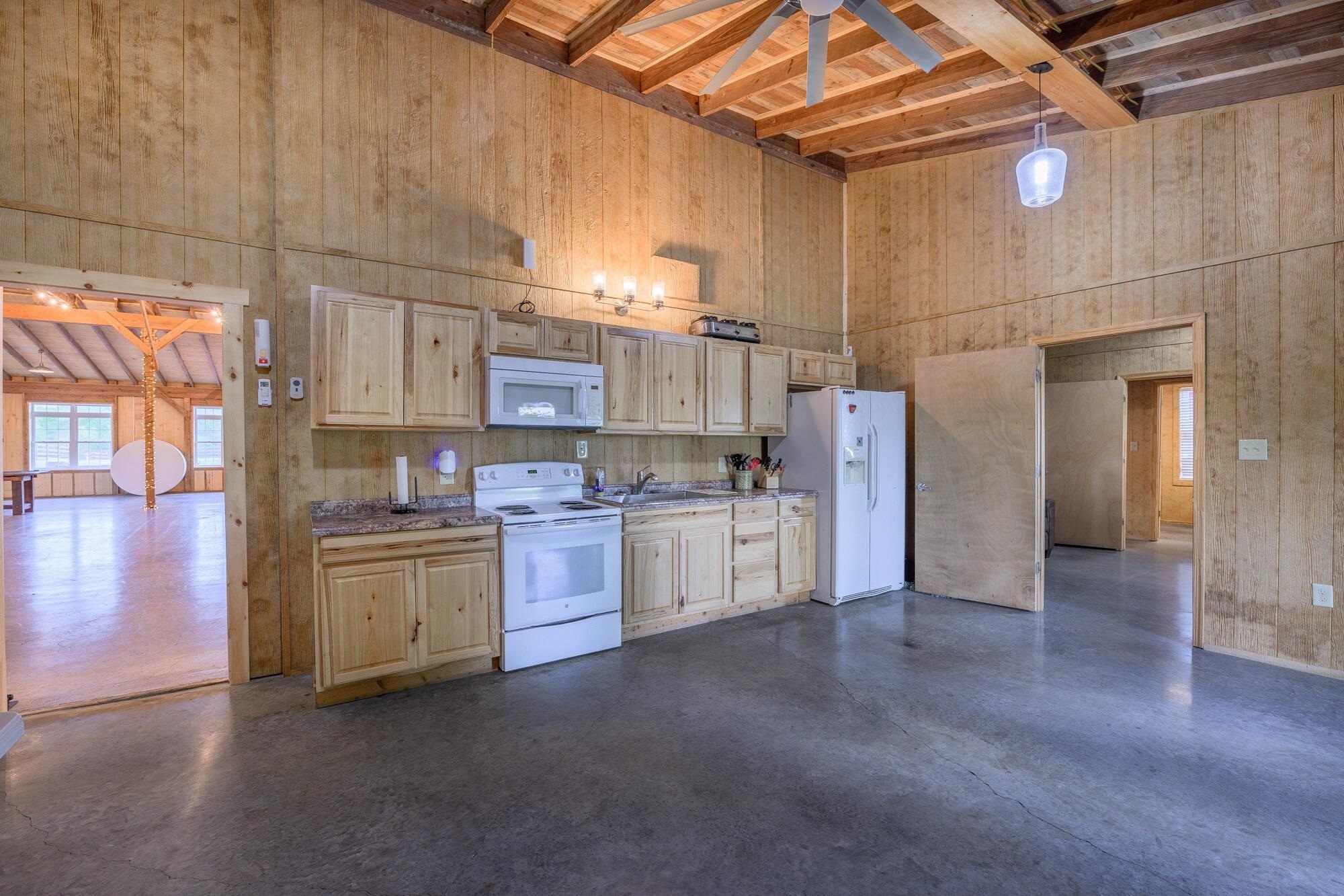 65 & 190 WHISTLE HOLLOW LN, FAIRFIELD, Virginia 24435, 4 Bedrooms Bedrooms, ,3 BathroomsBathrooms,Residential,65 & 190 Whistle Hollow Lane Fairfield, VA 244,65 & 190 WHISTLE HOLLOW LN,678959 MLS # 678959
