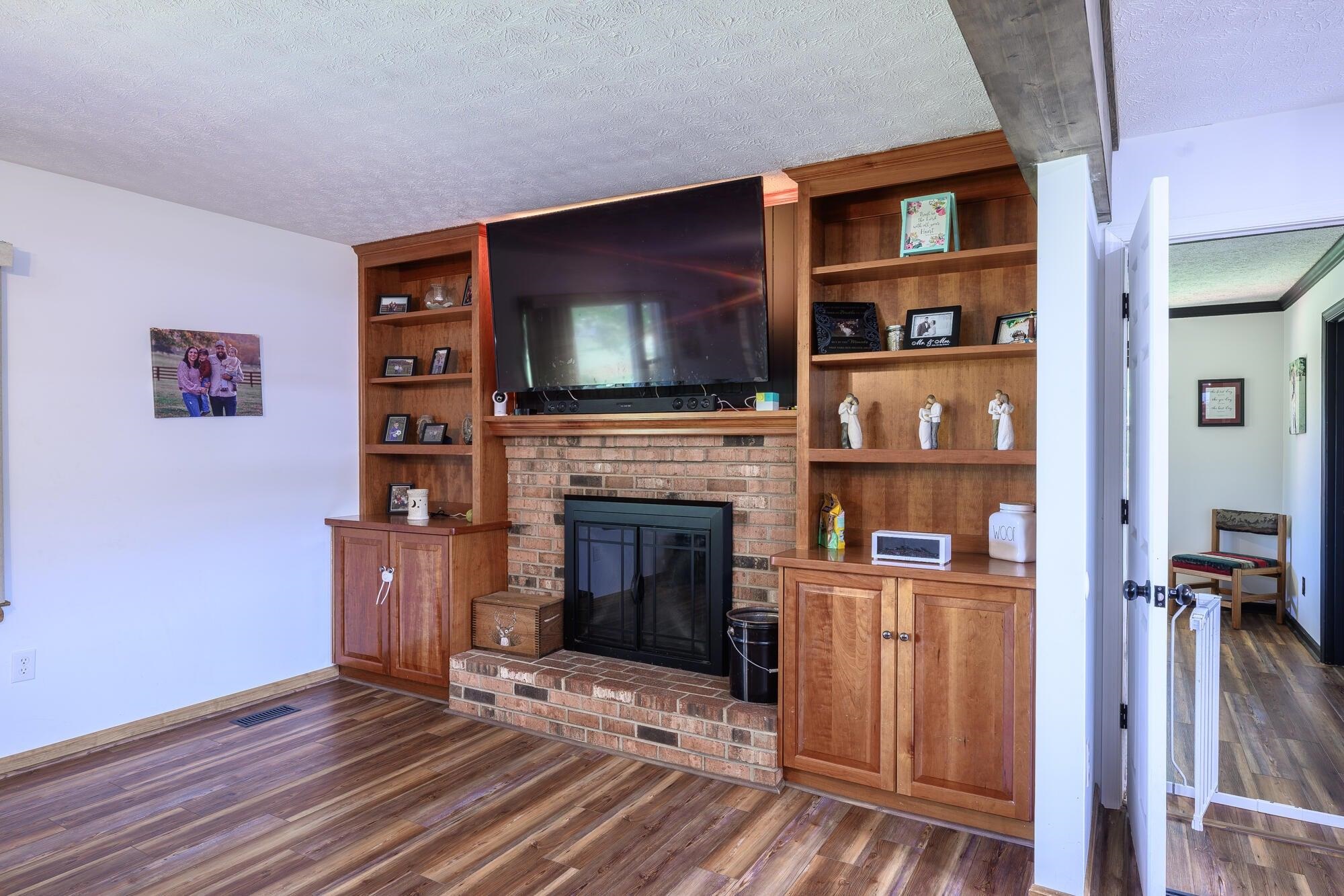 65 & 190 WHISTLE HOLLOW LN, FAIRFIELD, Virginia 24435, 4 Bedrooms Bedrooms, ,3 BathroomsBathrooms,Residential,65 & 190 Whistle Hollow Lane Fairfield, VA 244,65 & 190 WHISTLE HOLLOW LN,678959 MLS # 678959