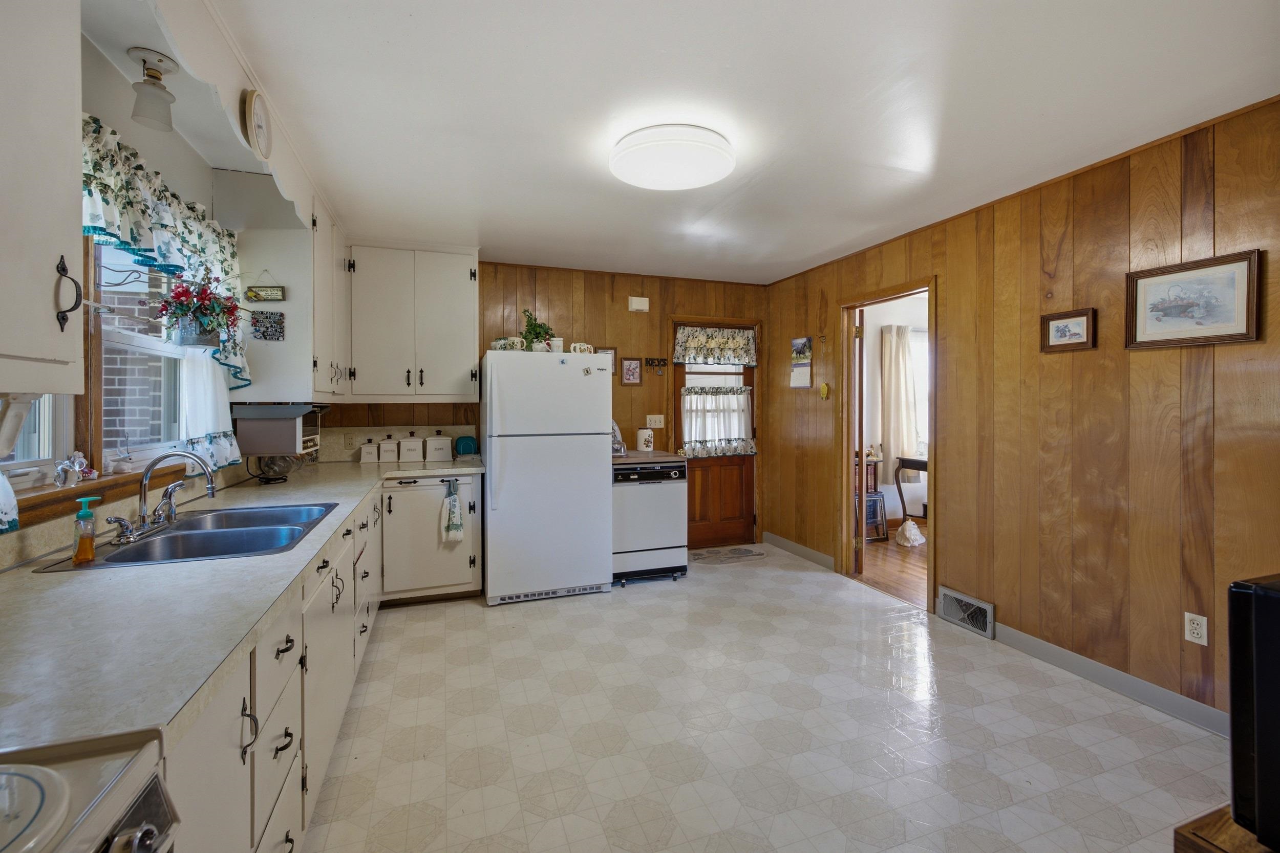 12199 HOLLOW RD, FULKS RUN, Virginia 22830, 3 Bedrooms Bedrooms, ,1 BathroomBathrooms,Residential,12199 HOLLOW RD,678960 MLS # 678960
