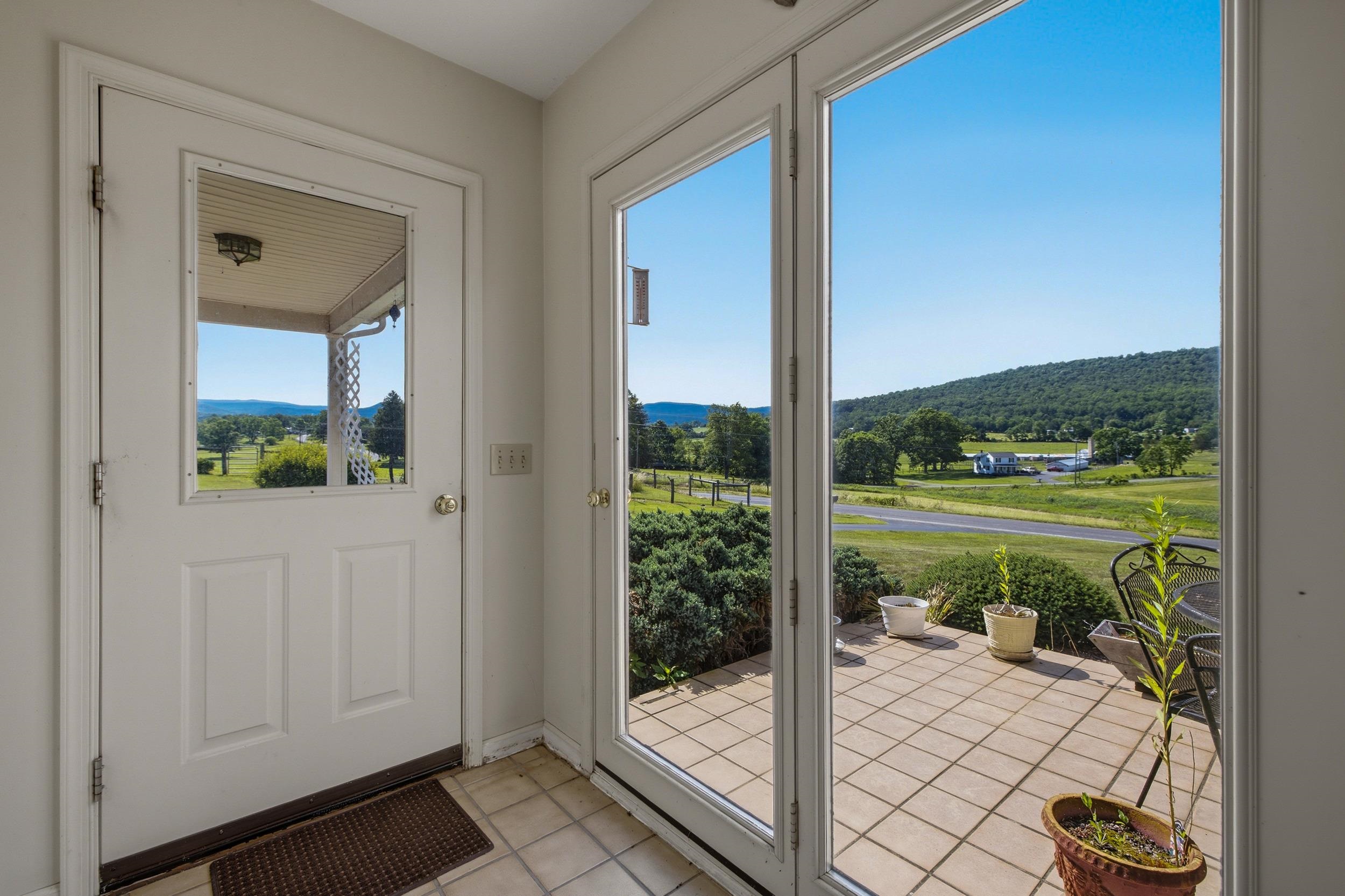 12199 HOLLOW RD, FULKS RUN, Virginia 22830, 3 Bedrooms Bedrooms, ,1 BathroomBathrooms,Residential,12199 HOLLOW RD,678960 MLS # 678960