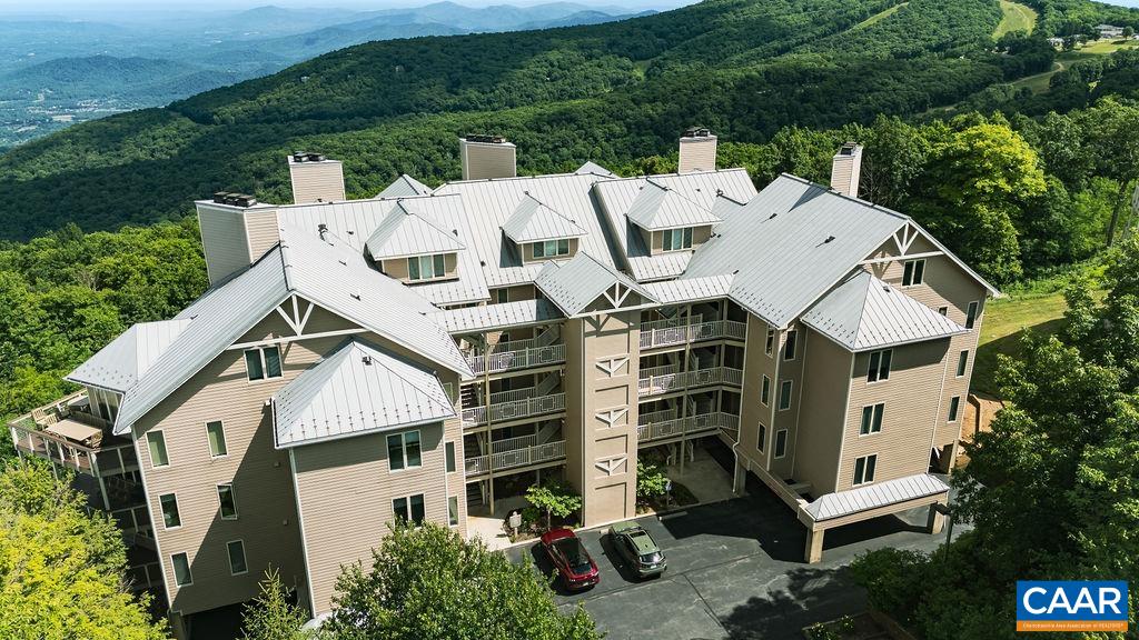 1826 HIGH RIDGE CT CONDOS, WINTERGREEN RESORT, Virginia 22967, 2 Bedrooms Bedrooms, ,2 BathroomsBathrooms,Residential,1826 HIGH RIDGE CT CONDOS,678972 MLS # 678972
