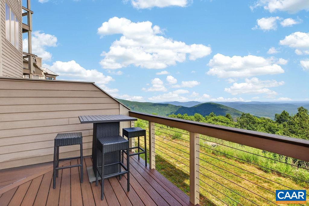 1826 HIGH RIDGE CT CONDOS, WINTERGREEN RESORT, Virginia 22967, 2 Bedrooms Bedrooms, ,2 BathroomsBathrooms,Residential,1826 HIGH RIDGE CT CONDOS,678972 MLS # 678972