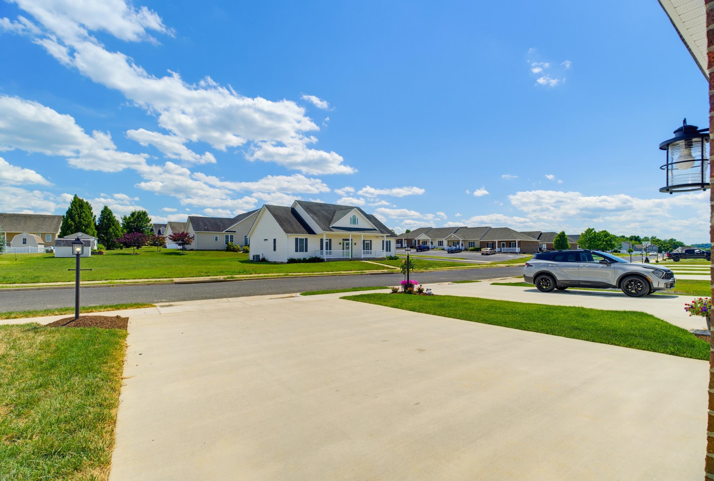 74 FOSSIL DR, STUARTS DRAFT, Virginia 24477, 2 Bedrooms Bedrooms, ,2 BathroomsBathrooms,Residential,74 FOSSIL DR,678974 MLS # 678974