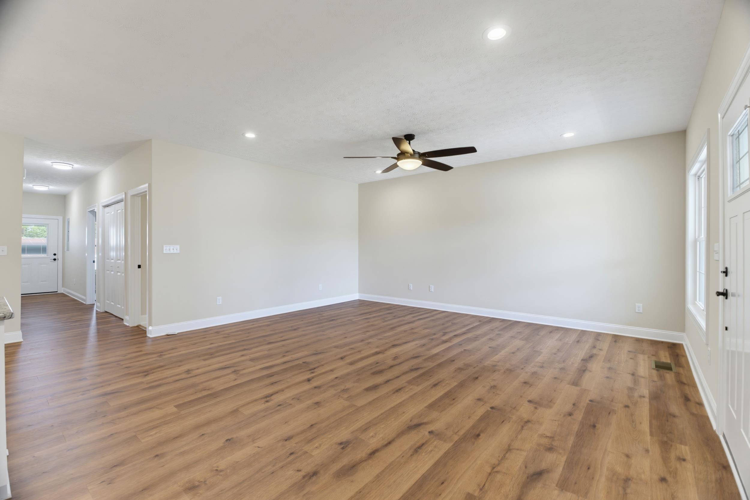 74 FOSSIL DR, STUARTS DRAFT, Virginia 24477, 2 Bedrooms Bedrooms, ,2 BathroomsBathrooms,Residential,74 FOSSIL DR,678974 MLS # 678974