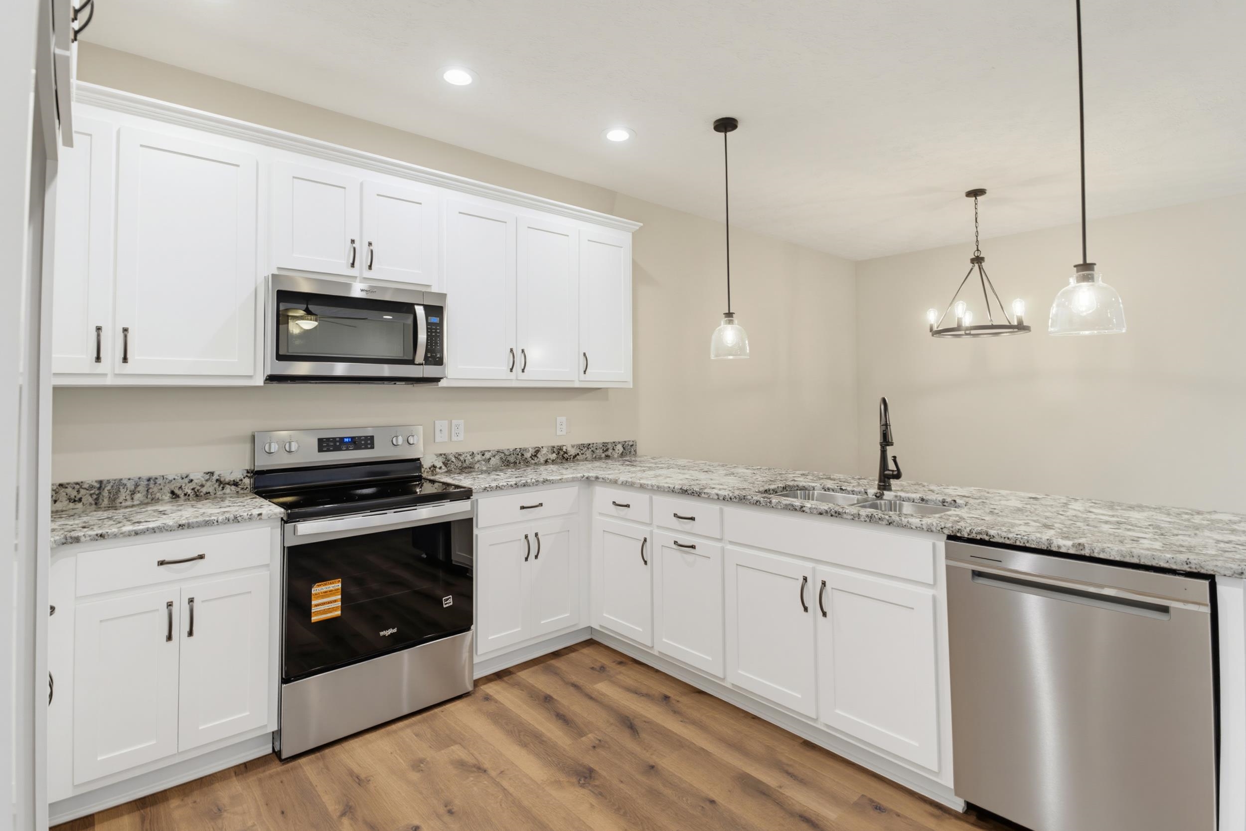 74 FOSSIL DR, STUARTS DRAFT, Virginia 24477, 2 Bedrooms Bedrooms, ,2 BathroomsBathrooms,Residential,74 FOSSIL DR,678974 MLS # 678974