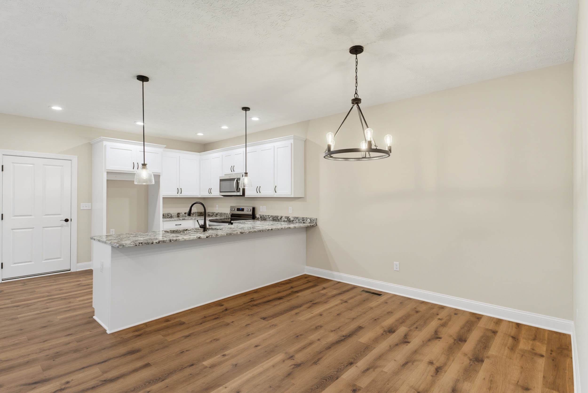 74 FOSSIL DR, STUARTS DRAFT, Virginia 24477, 2 Bedrooms Bedrooms, ,2 BathroomsBathrooms,Residential,74 FOSSIL DR,678974 MLS # 678974