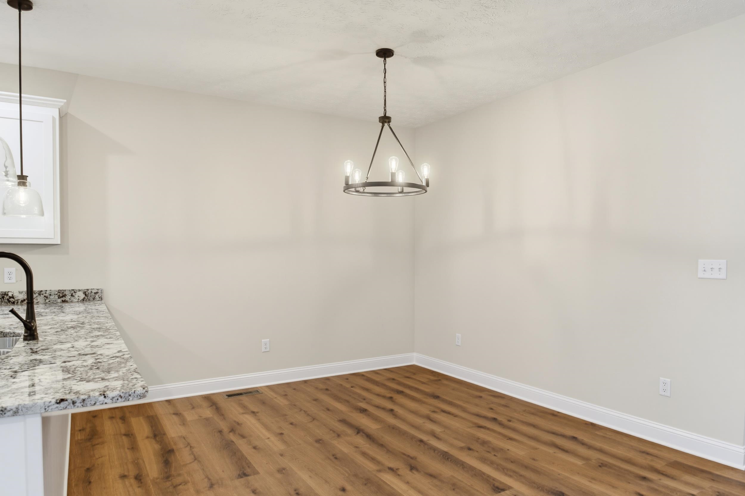 74 FOSSIL DR, STUARTS DRAFT, Virginia 24477, 2 Bedrooms Bedrooms, ,2 BathroomsBathrooms,Residential,74 FOSSIL DR,678974 MLS # 678974