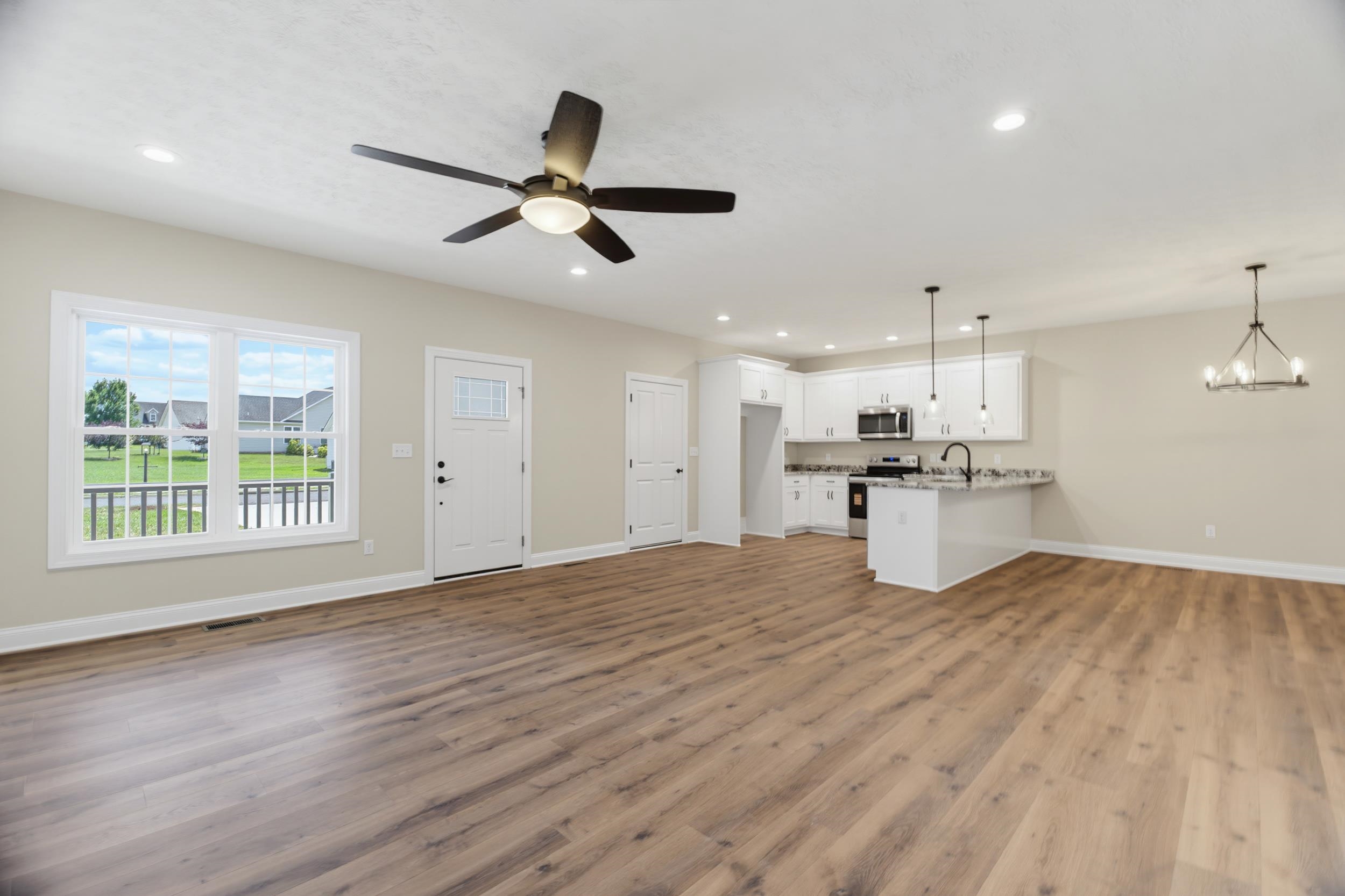74 FOSSIL DR, STUARTS DRAFT, Virginia 24477, 2 Bedrooms Bedrooms, ,2 BathroomsBathrooms,Residential,74 FOSSIL DR,678974 MLS # 678974