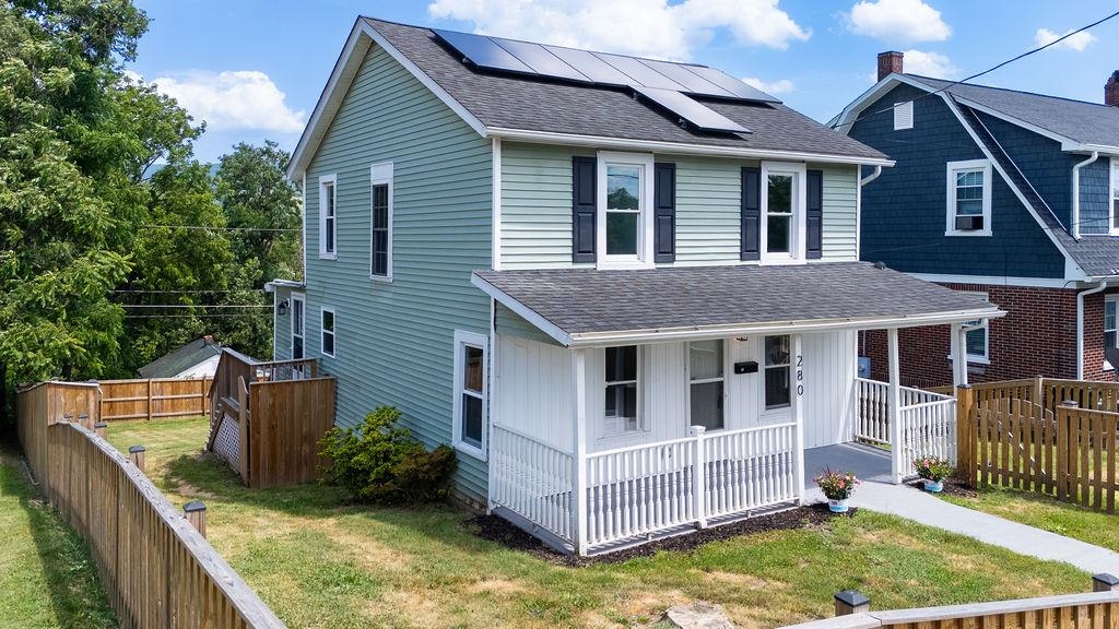 280 PORT REPUBLIC RD, WAYNESBORO, Virginia 22980, 3 Bedrooms Bedrooms, ,1 BathroomBathrooms,Residential,280 PORT REPUBLIC RD,678979 MLS # 678979